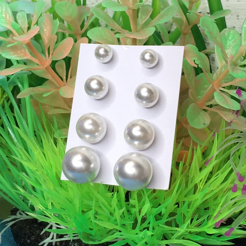 Faux Pearl Earrings - Picture 1 of 8